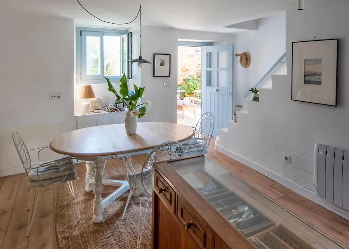 Holiday home Doni House A Coruna